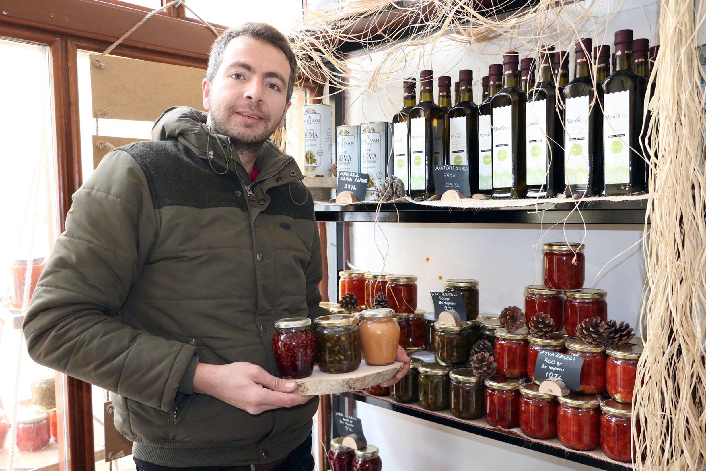 Yozgat’ta kahvaltıların vazgeçilmezleri arasında yer alan ve tamamen doğal ürünlerden