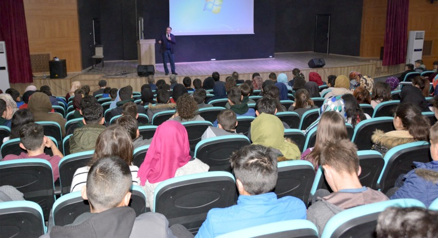 Yozgat İl Müftüsü Salih Sezik, Sarıkaya İlçe Milli Eğitim Müdürlüğü