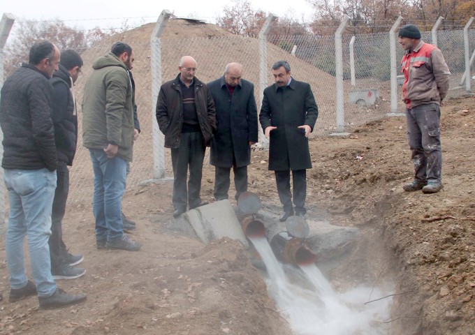 Yozgat’ın Akdağmadeni ilçesi Karadikmen köyünden çıkarılan 50 derece sıcaklıktaki jeotermal