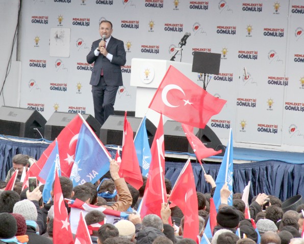 TBMM Anayasa Komisyonu Başkanı ve AK Parti Yozgat Milletvekili Bekir