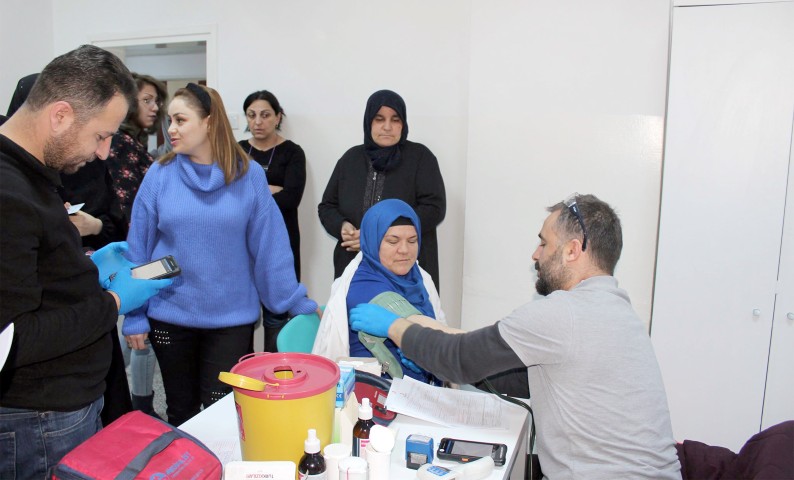 Yozgat Halk Eğitim Merkezi öğretmenleri ve kursiyerleri, Halk Eğitim Merkezi’nin