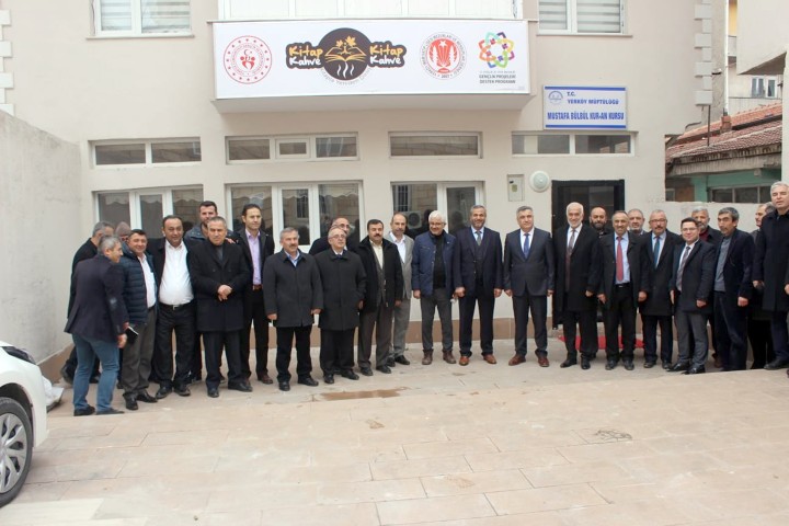 Yerköy İmam Hatip Lisesi Mezunları ve Mensupları Derneği tarafından yürütülen