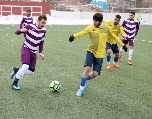 Spor Toto Bölgesel Amatör Lig 4. grupta mücadele eden Yozgatspor