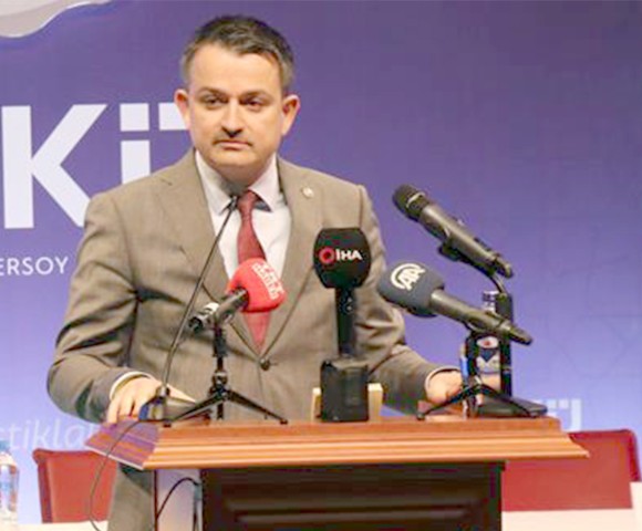 Tarım ve Orman Bakanı Bekir Pakdemirli, gübre ve yem fiyatlarını