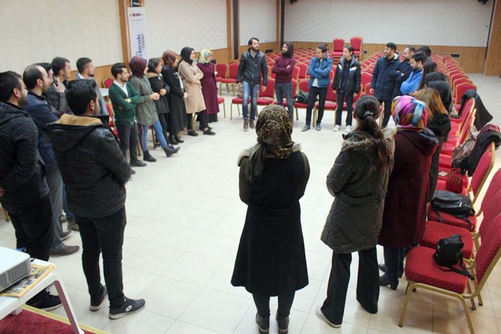 Sorgun Gençlik Derneği Yönetim Kurulu Başkanı Halil Uğuz, Yozgat'ta Türkiye