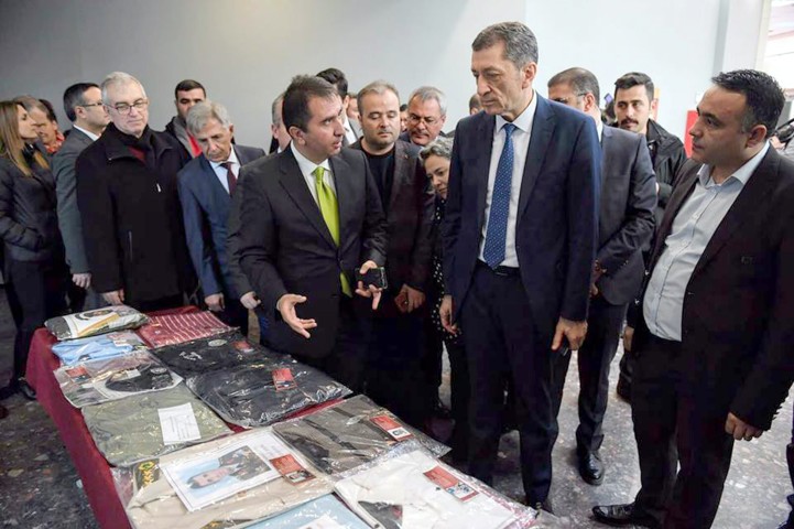Manisa’da açılan ve Türkiye’nin farklı bölgelerinde terör saldırıları sonucu şehit