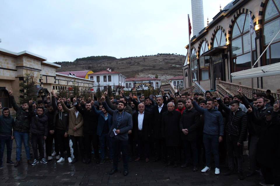 Yozgat İlim Yayma Cemiyeti Üniversite Teşkilatı, “Bir Gençlik Uyanıyor” adlı