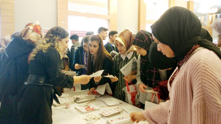 Bozok Üniversitesi, Üniversite Tanıtım ve Tercih Günleri kapsamında Elazığ’da düzenlenen