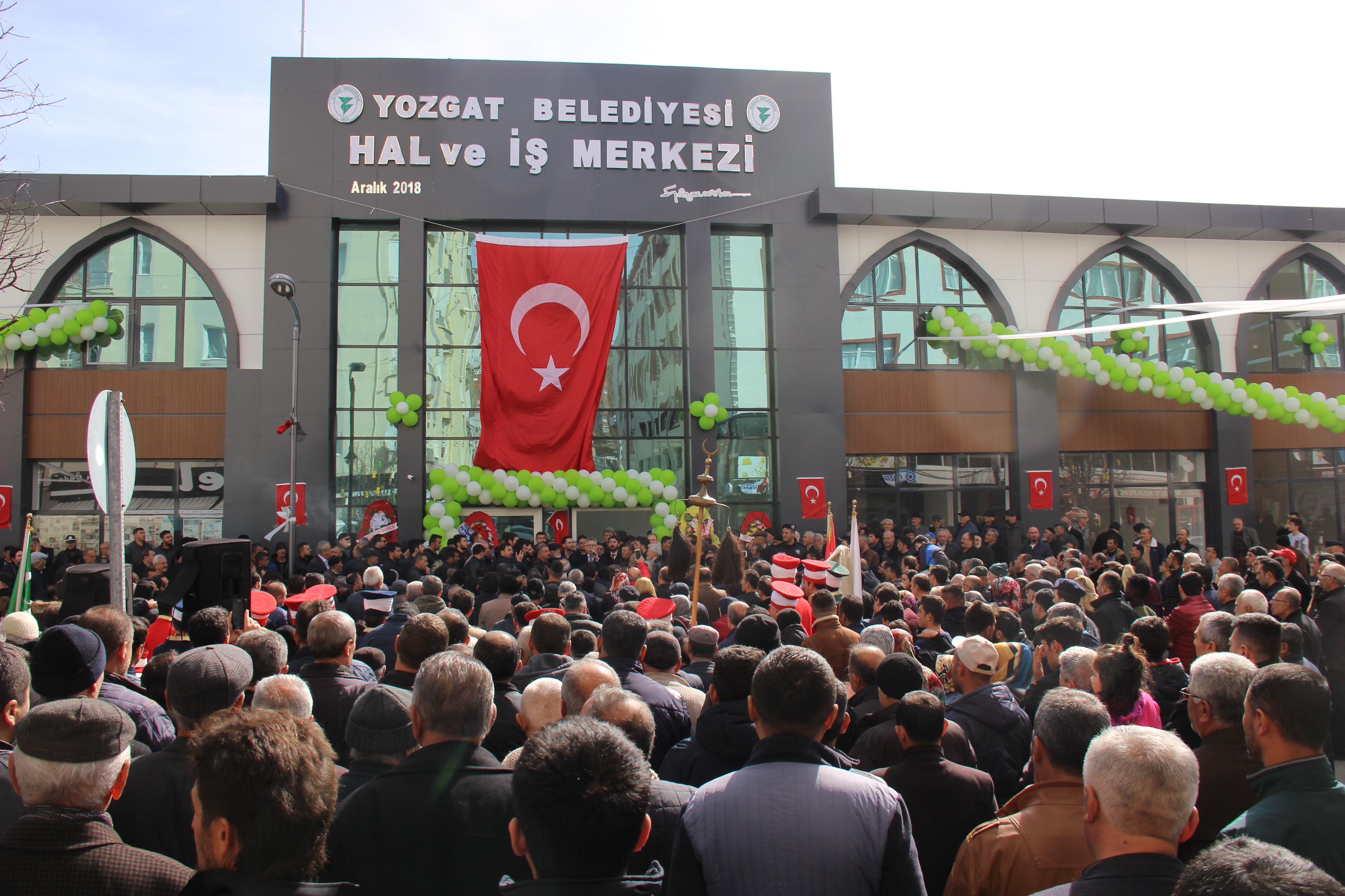 Yozgat Belediyesi tarafından yapılan Hal ve İş Merkezi düzenlenen törenle