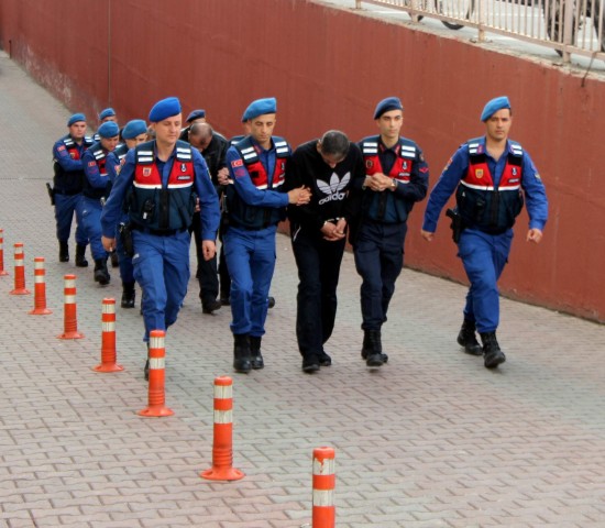 Kayseri'de jandarma ekiplerinin yaptığı çalışmalarda Kayseri ve Yozgat'ta 22 hırsızlık