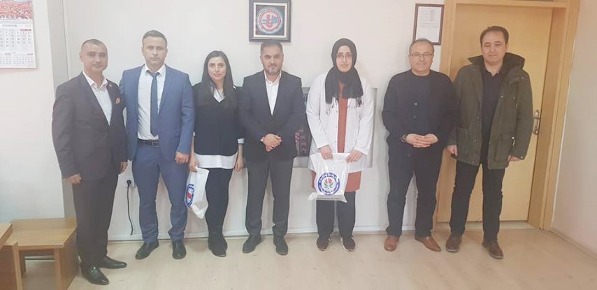 Eğitim Bir Sen Yozgat Şube Başkanı Kenan Şerefli, beraberinde yönetim