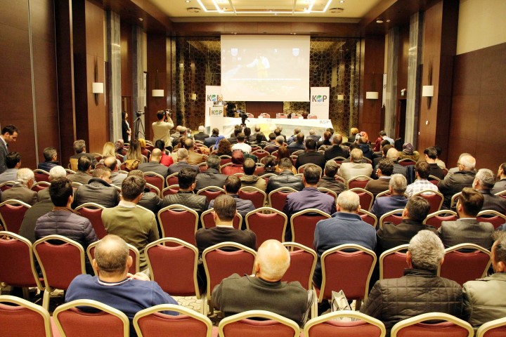 Dünyada ve ülkemizde tarımsal faaliyetlerde zararlı organizmaları engellemek, kontrol altına