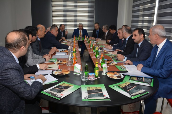 Yozgat İl Milli Eğitim Müdürlüğü her ay farklı ilçelerde düzenlediği