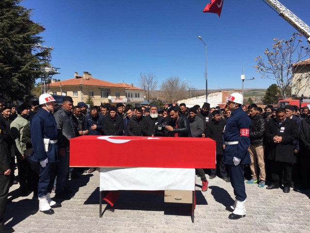 Mardin'de geçirdiği trafik kazasında şehit olan Uzman Onbaşı Ömer Faruk