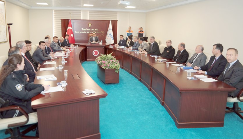 İl Afet ve Acil Durum Koordinasyon Kurulu Toplantısı Vali Kadir