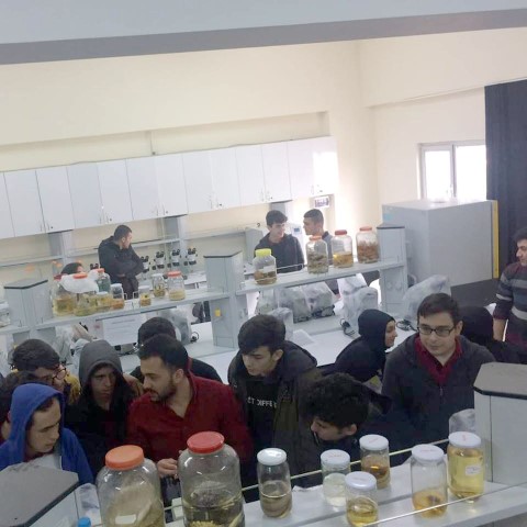 Yozgat’ta eğitim alanındaki başarısının yanı sıra düzenlediği sosyal etkinliklerle de