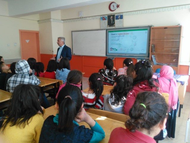 Yozgat İl Milli Eğitim Müdürlüğü rehberlik öğretmenleri tarafından Türkiye Bağımlılıkla