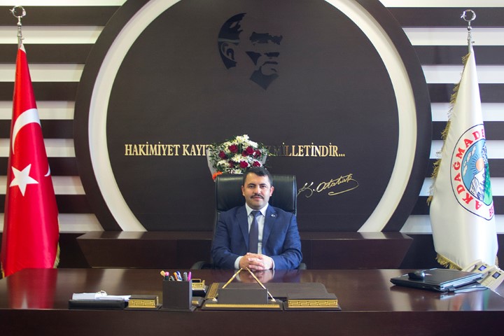 Akdağmadeni Belediye Başkanı Dr. Nezih Yalçın, Şeffaf Belediyecilik başlığı ile