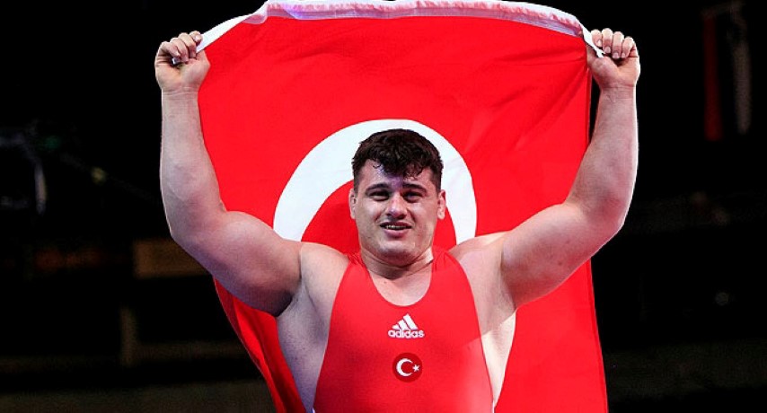 Güreşte kazandıkları madalyalar ve şampiyonluklarla Yozgatlıların ve ülkemizin göğsünü kabartan