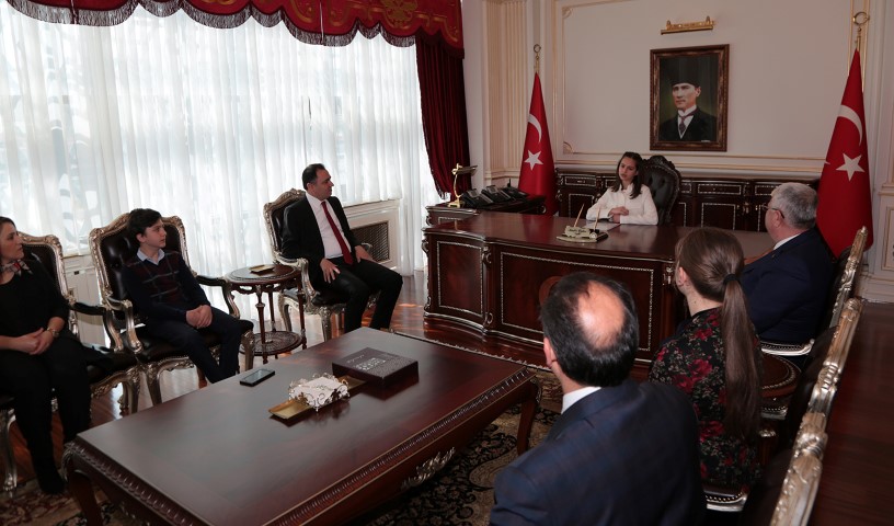 23 Nisan Ulusal Egemenlik ve Çocuk Bayramı kapsamında Yozgat Valisi