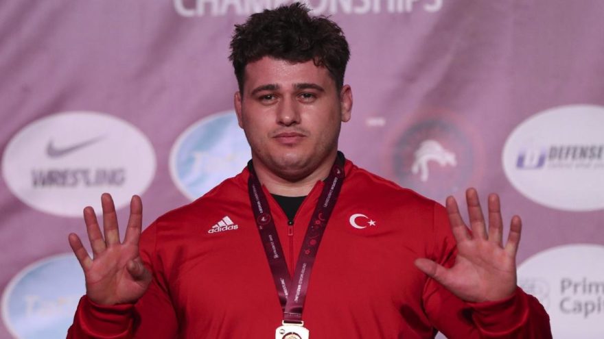 Türk güreşinin efsanesi, üst üste 8’inci, toplamda 9’uncu Avrupa Şampiyonluğu’nu