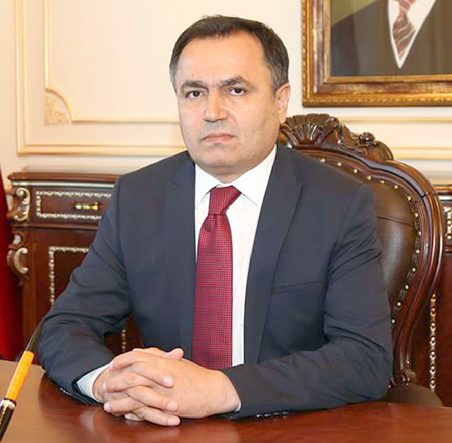 Yozgat Valisi Kadir Çakır Ramazan Bayramı dolayısıyla kutlama mesajı yayımladı.
