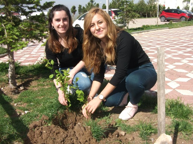Yozgat Bozok Üniversitesi İktisadi ve İdari Bilimler Fakültesi öğrencileri tarafından
