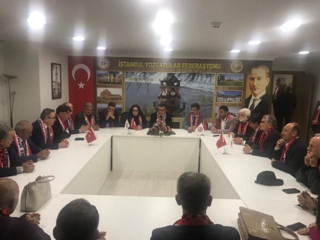 İstanbul Yozgatlılar Federasyonu tarafından düzenlenen iftar yemeği, bürokratları ve Yozgatlıları