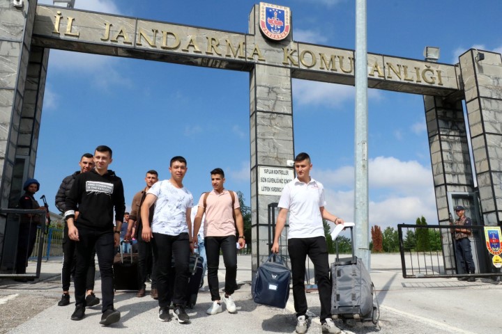 Yozgat İl Jandarma Alay Komutanlığında vatani görevini yapan ve 6