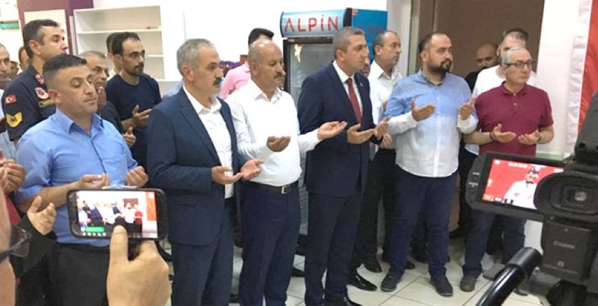 Türkiye’nin çeşitli bölgelerindeki terör olaylarında yaşamını yitiren şehitlerimizin kıyafet ve