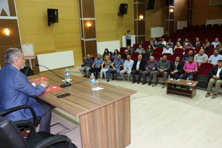 Bozok Üniversitesi Rektörü Prof. Dr. Ahmet Karadağ, üniversite akademik ve