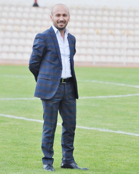 Yozgat’ta inşaat sektöründe faaliyetini sürdüren işadamı Mehmet Yemenoğlu, Yozgatsporu yönetmeye