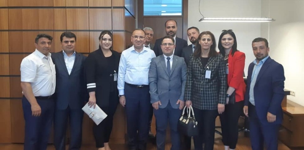 AK Parti Yerköy İlçe Teşkilatı Anayasa Komisyon Başkanı Bekir Bozdağ