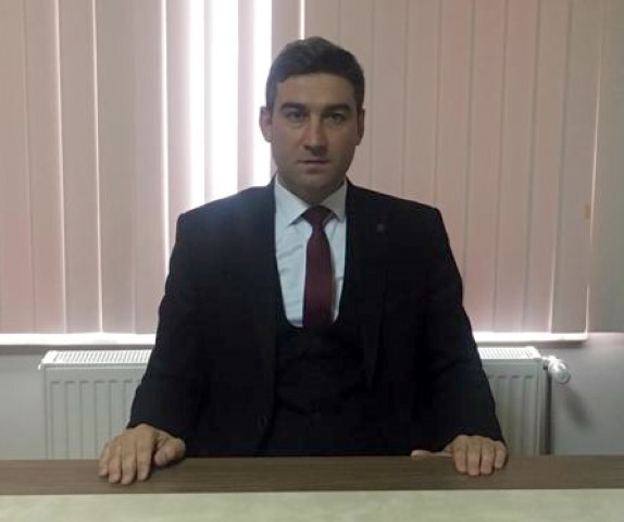 Bina içerisinde ulaşımı kolaylaştıran asansörlerle ilgili vatandaşları uyaran Makina Mühendisleri