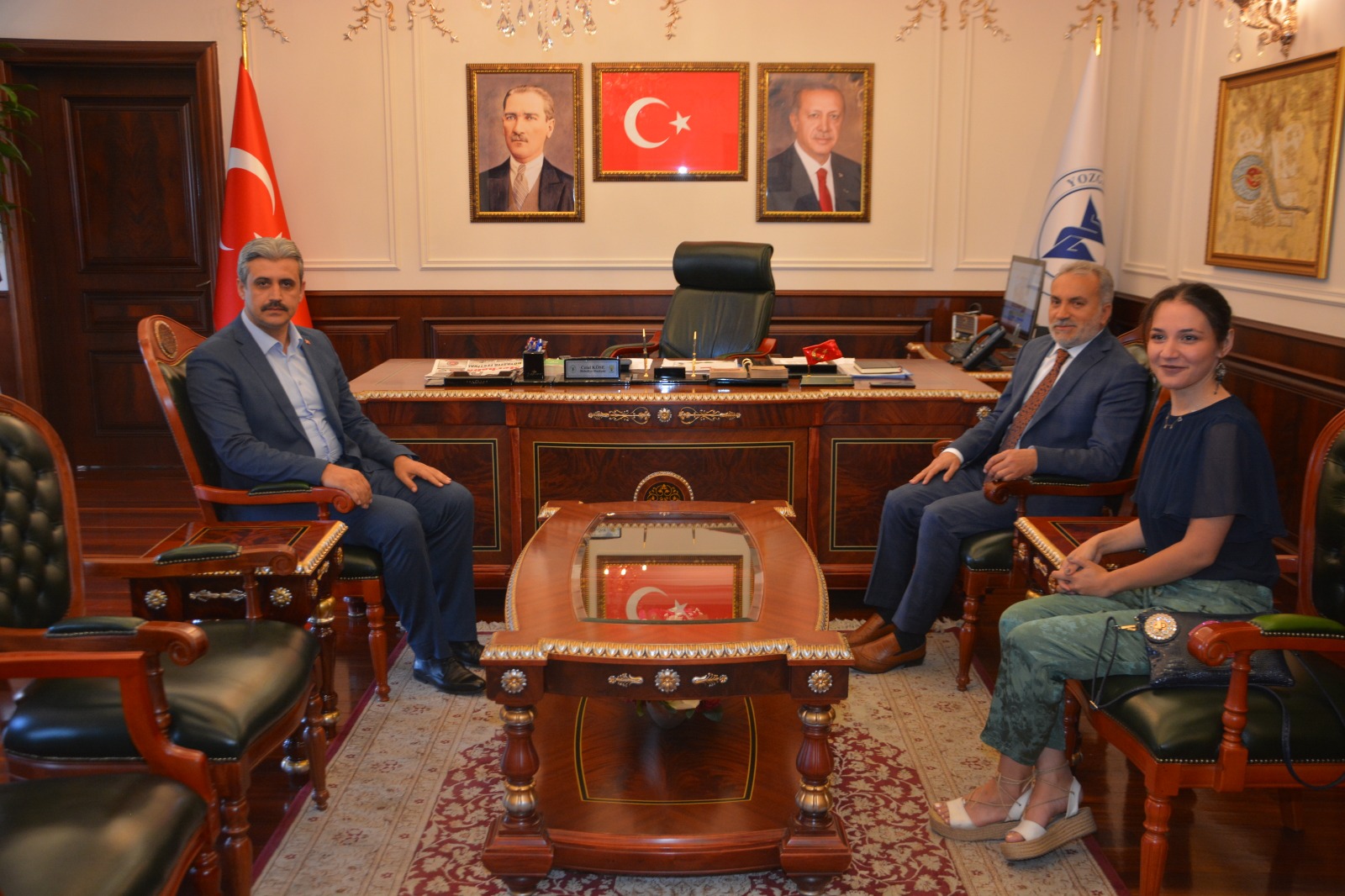 Bozok Üniversitesi Rektörü Prof.Dr. Ahmet Karadağ, Belediye Başkanı Celal Köse’ye