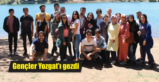 Sorgun Gençlik Derneği (SORGED) gönüllü üyeleri dernek başkanı Halil Uğuz’un