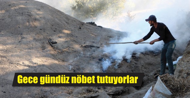 Aydıncık’ta geçimlerini mangal kömüründen sağlayan mevsimlik işçiler, sabah ormanlık alandan