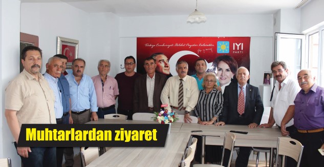 Yozgat’ta görev yapan mahalle muhtarları İYİ Parti İl Başkanlığı’nı ziyaret