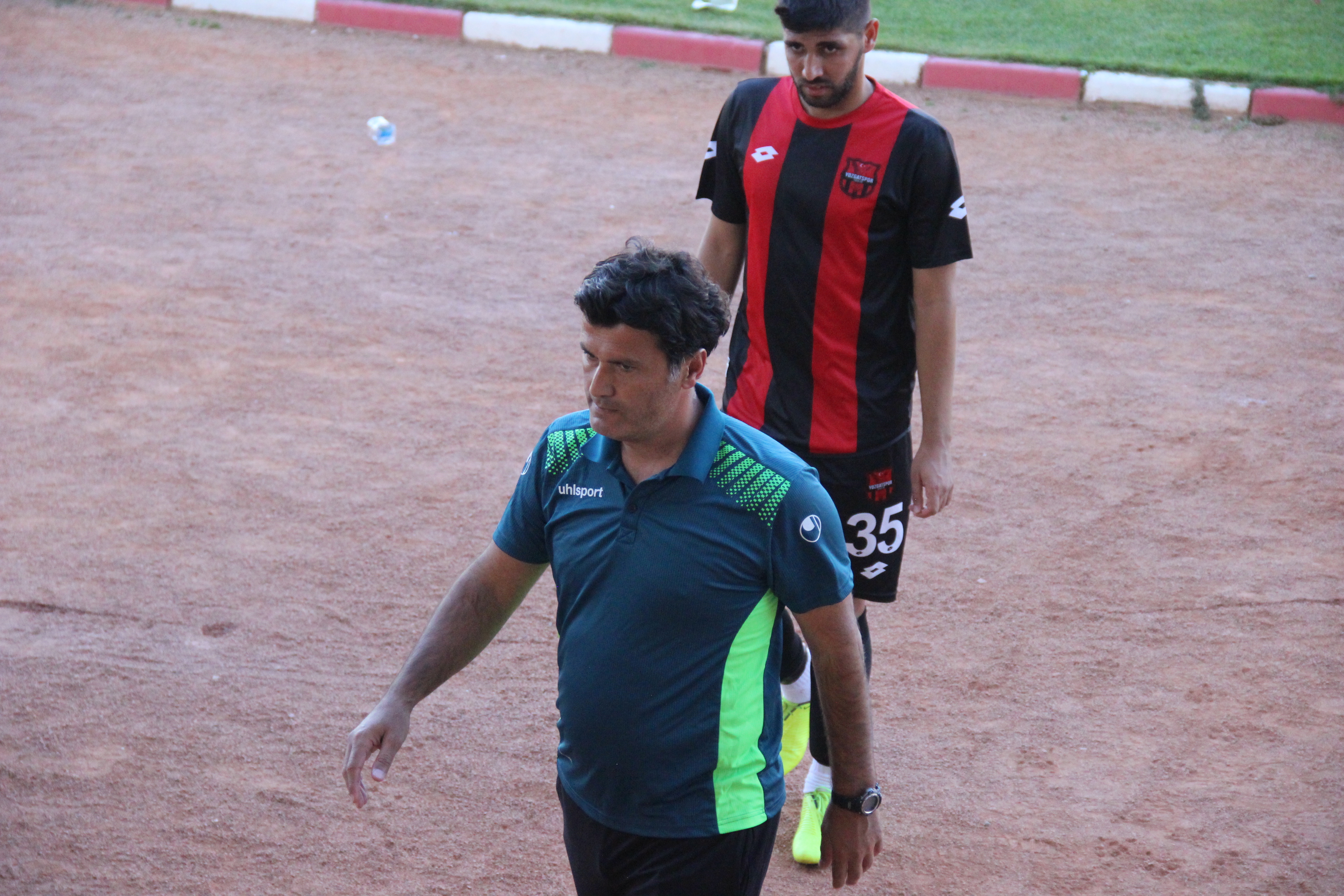 Yozgatspor taraftarı Nevşehirspor karşısında oynanan futbol ve ortaya çıkan sonucun