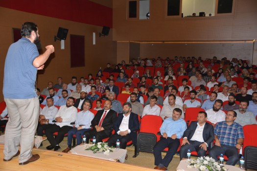 İstanbul Üniversitesi Sosyal hizmetler bölümü öğretim üyesi Doç. Dr. Ömer