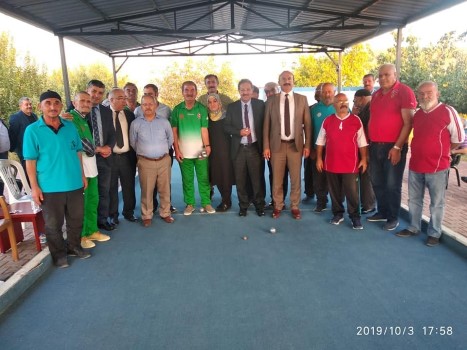 Yozgat Alparslan Türkeş Huzurevi Bocce Takımı, Kırşehir’de düzenlenen bölge müsabakalarına