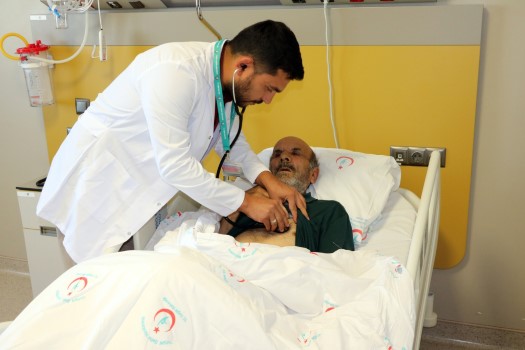 Kırşehir’in Çiçekdağı ilçesinde geçirdiği kalp krizi sonucu kalbi duran 68