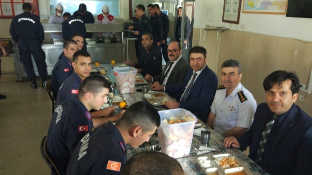 Yozgat Cumhuriyet Başsavcısı Hasan Uçak, beraberinde Adalet Komisyonu Başkanı Arif