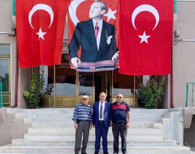 Yenipazar Belediye Başkanı Menderes Baran, Türk Silahlı Kuvvetlerinin Suriye’ye düzenlediği