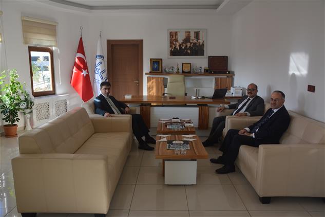 Yozgat Cumhuriyet Başsavcısı Hasan Uçak, beraberinde Yozgat Adalet Komisyonu Başkanı