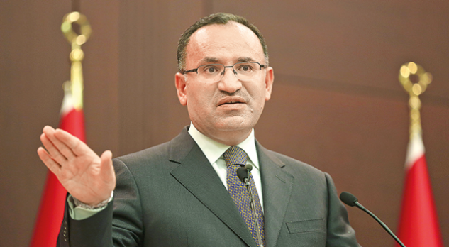 Cumhurbaşkanlığı seçimlerinde seçilme sınırının yüzde 40+1’e indirilmesi tartışmalarına TBMM Anayasa