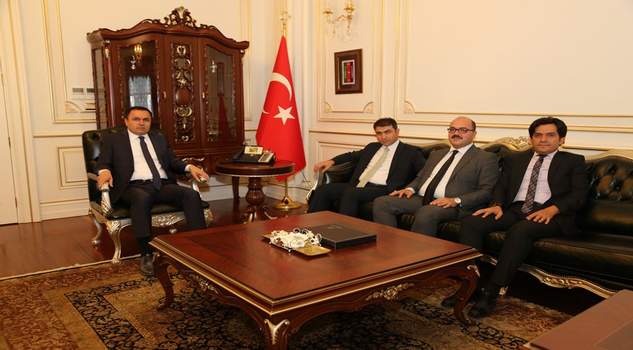 Yozgat Cumhuriyet Başsavcısı Hasan Uçak, beraberinde; Adalet Komisyonu Başkanı A.