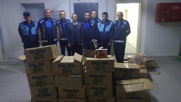 Yozgat Belediyesi Zabıta ekipleri, seyyar satıcılara yönelik yaptığı denetimler sonucunda