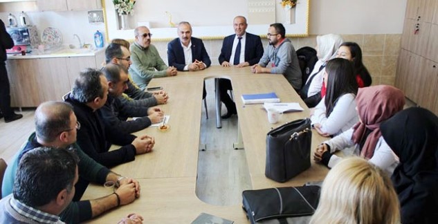 Boğazlıyan Belediye Başkanı Gökhan Coşar, ilçe merkezinde bulunan tüm ilk,