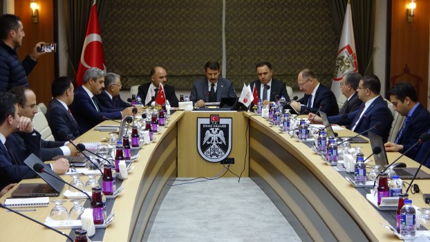 ORAN Yönetim Kurulu Başkanı ve Sivas Valisi Salih Ayhan 2010